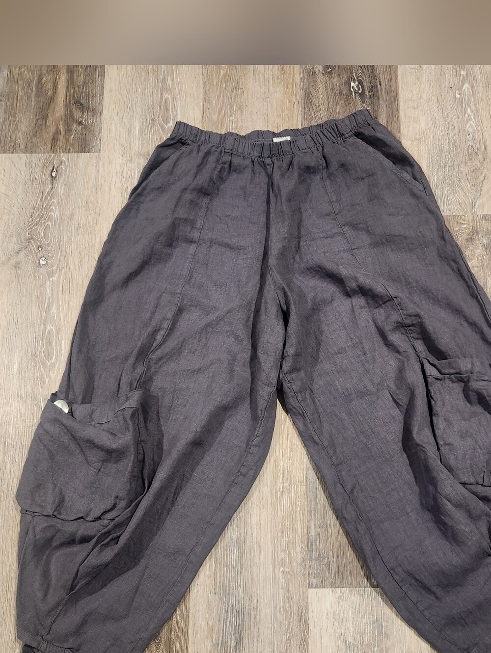 Match Point Sz Med Boho Relaxed Linen Cargo Pants in Charcoal